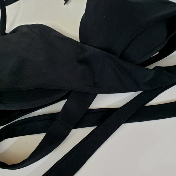 Victoria's Secret Swim The Wrap Halter Bikini Top Black 32D - Picture 5 of 9
